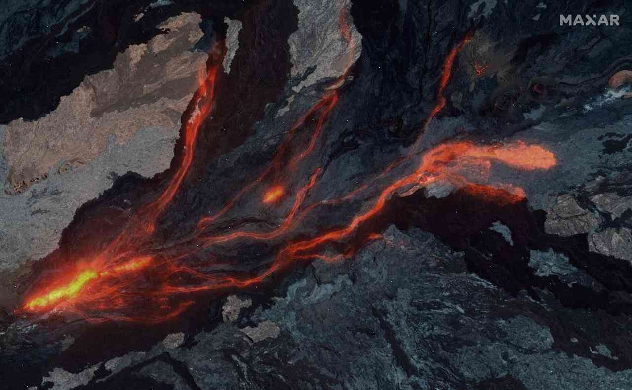 Hawaii's first supervolcano erupts